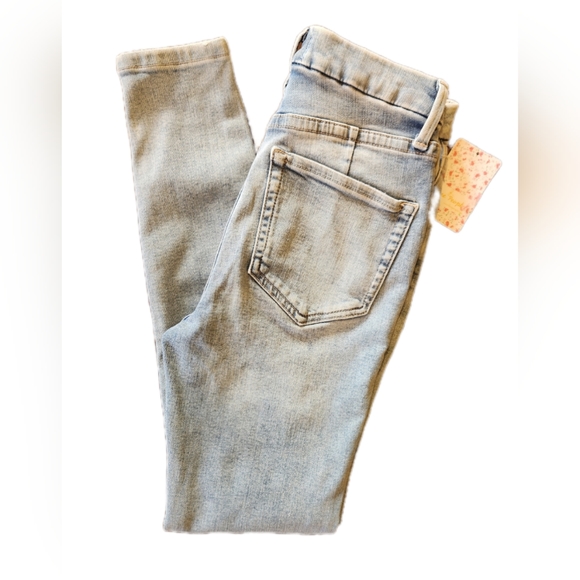 NWT Free People We the FreeMontana Skinny Jean in Sunday BlueSize 25 - Picture 8 of 8